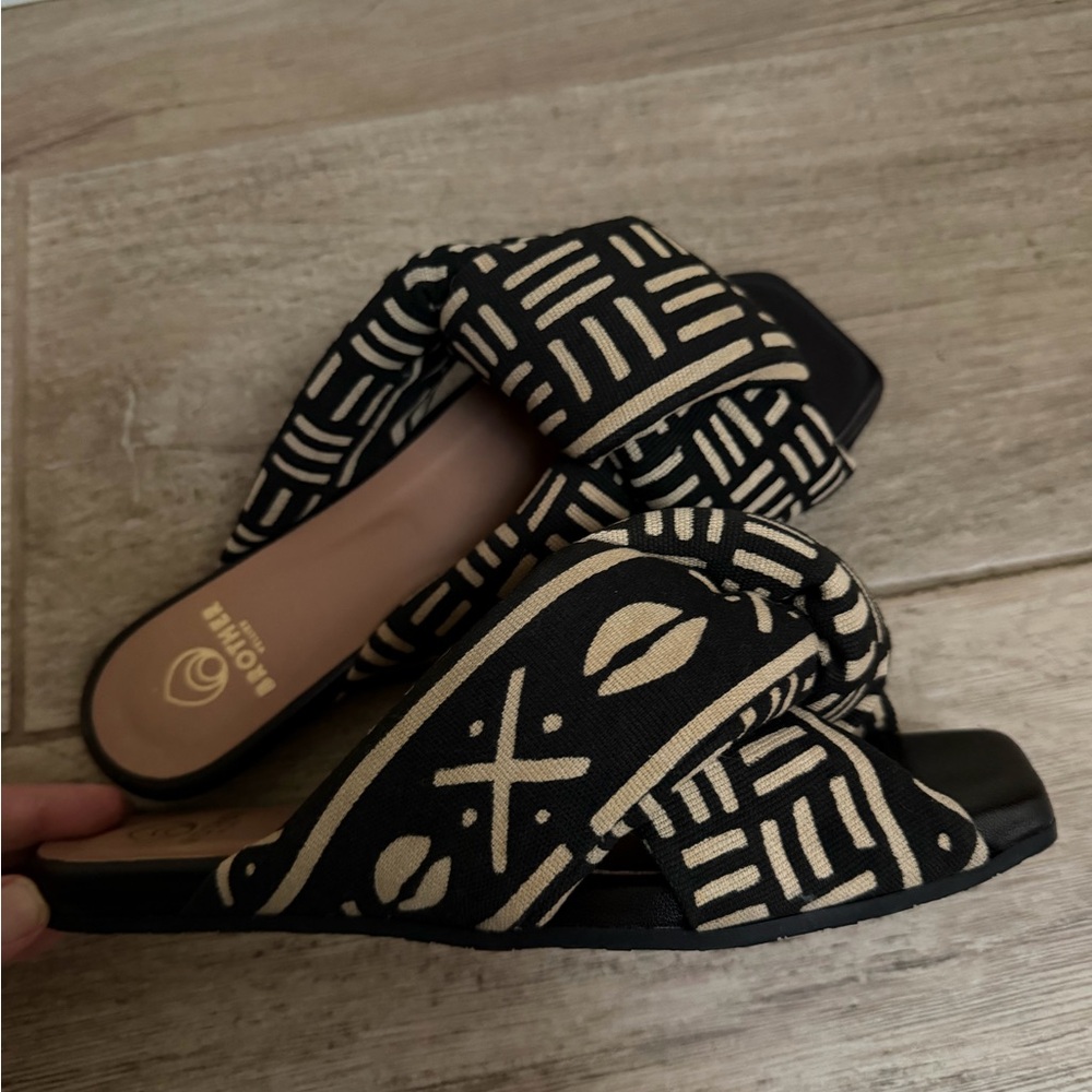 Brother Vellies Togo Knotted Slide Shoes - Picture 3 of 8